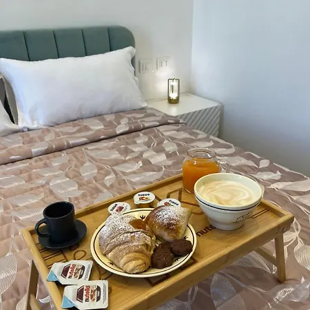 Time Bed & Breakfast Napoli